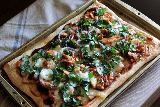 Peach Dish Photos- BBQ Chicken Pizza-4 (1 of 1)